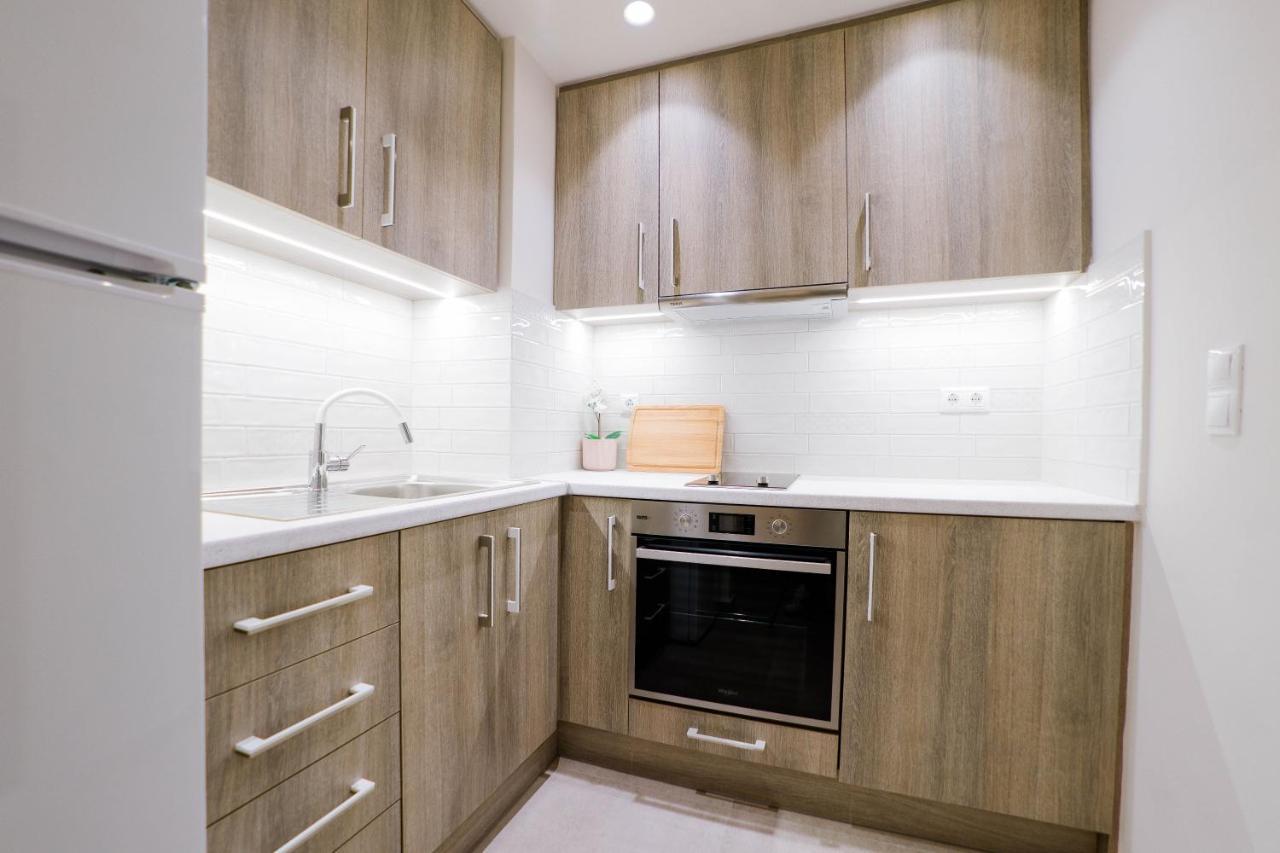 Loutraki Pinky Pearl Apartamento Exterior foto